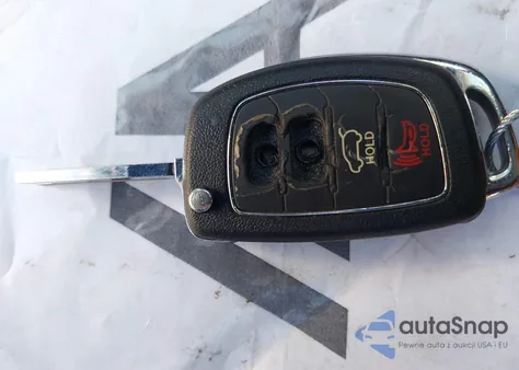 2015 Hyundai Santa Fe Sport 2.4L z USA, uszkodzony, nr VIN 5XYZTDLBXFG267216